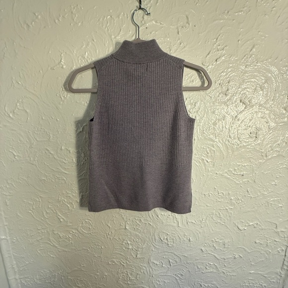Halston Heritage Gray Turtleneck Sweater with Ribbed Knit - Picture 3 of 5